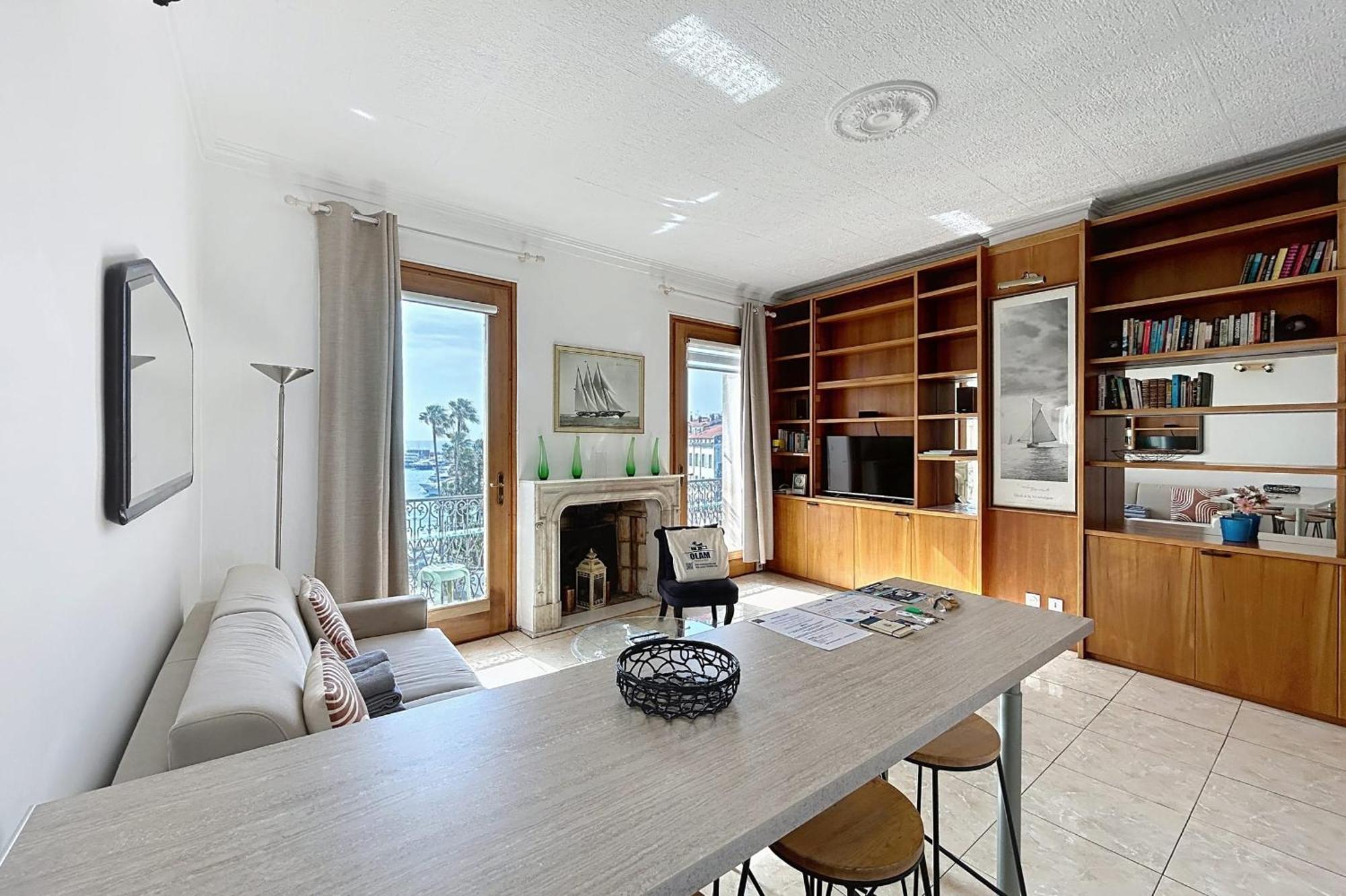 Quai St Pierre 2 Bedrooms With Balcony And Sea View